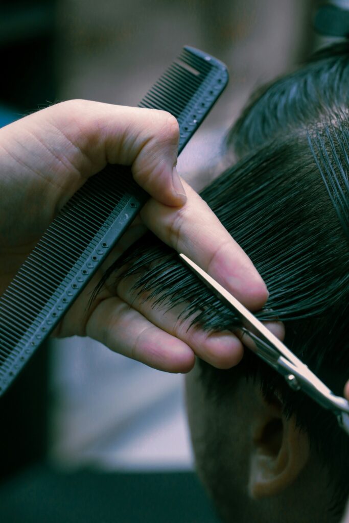 Tecniche di taglio di capelli www.onhair.blog