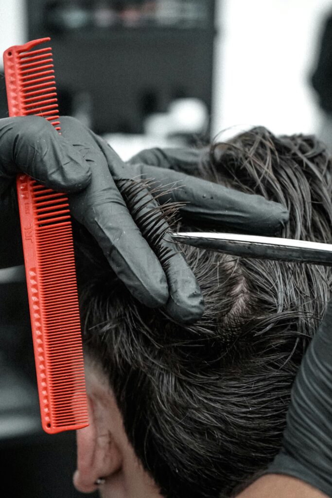 Tecniche di taglio di capelli www.onhair.blog